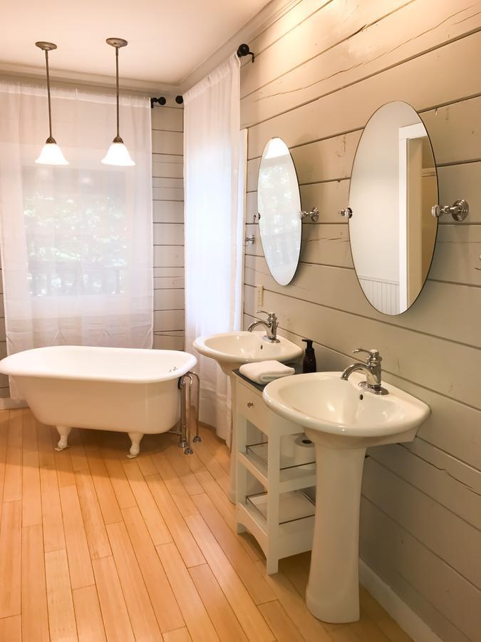 Barefoot Hills 3* Dahlonega