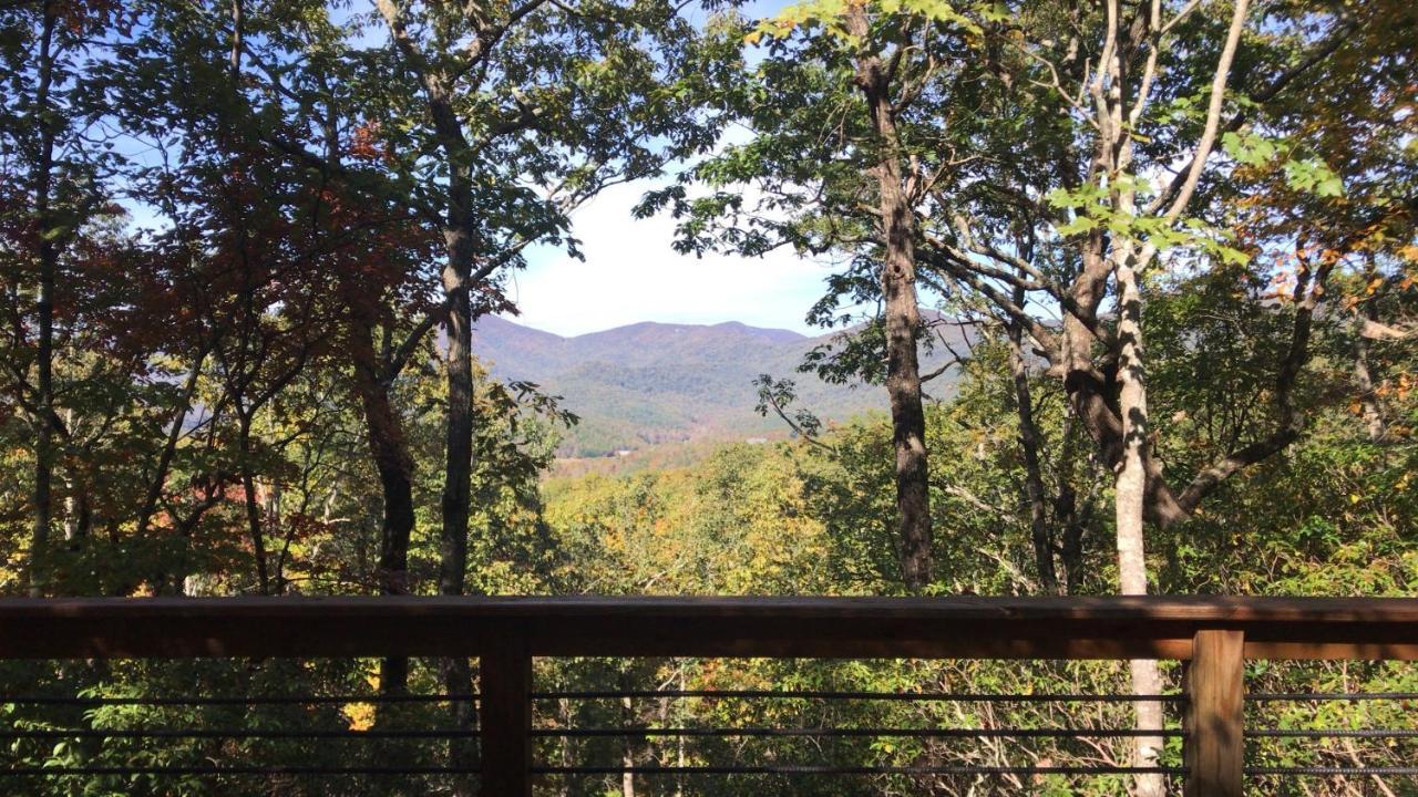 Barefoot Hills Hotel 3*