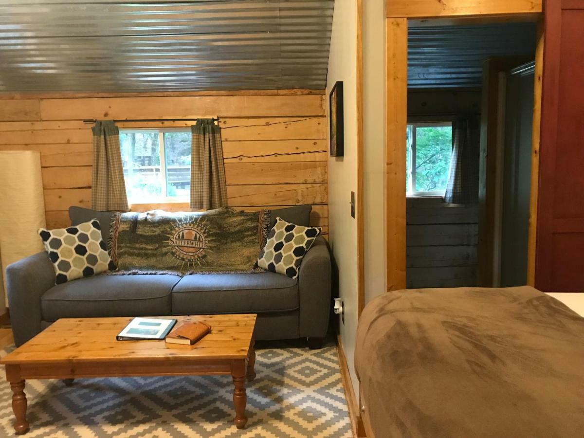 Hotel Barefoot Hills